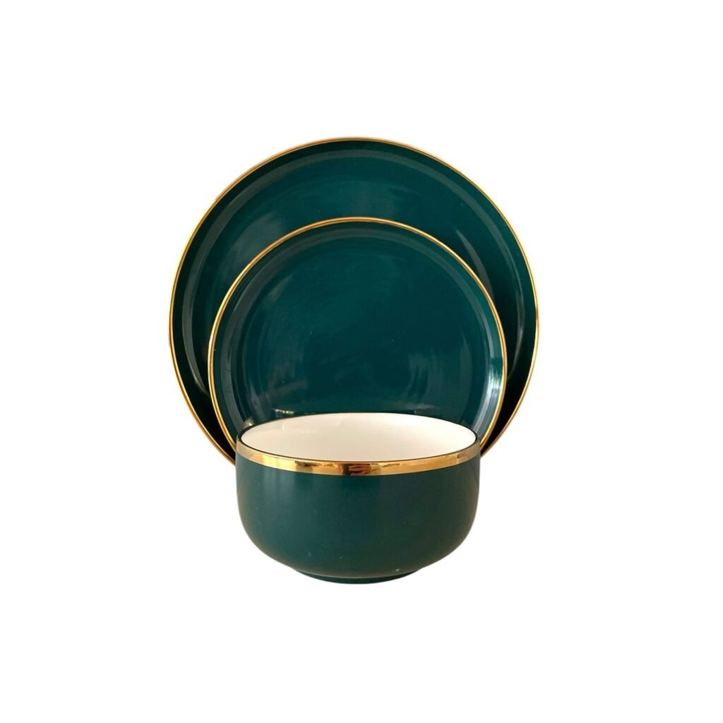 28-piece porcelain dinner set