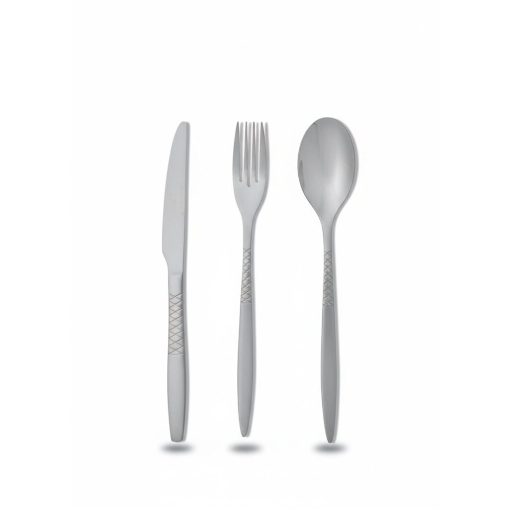 Nicoline 86-piece spoon bag